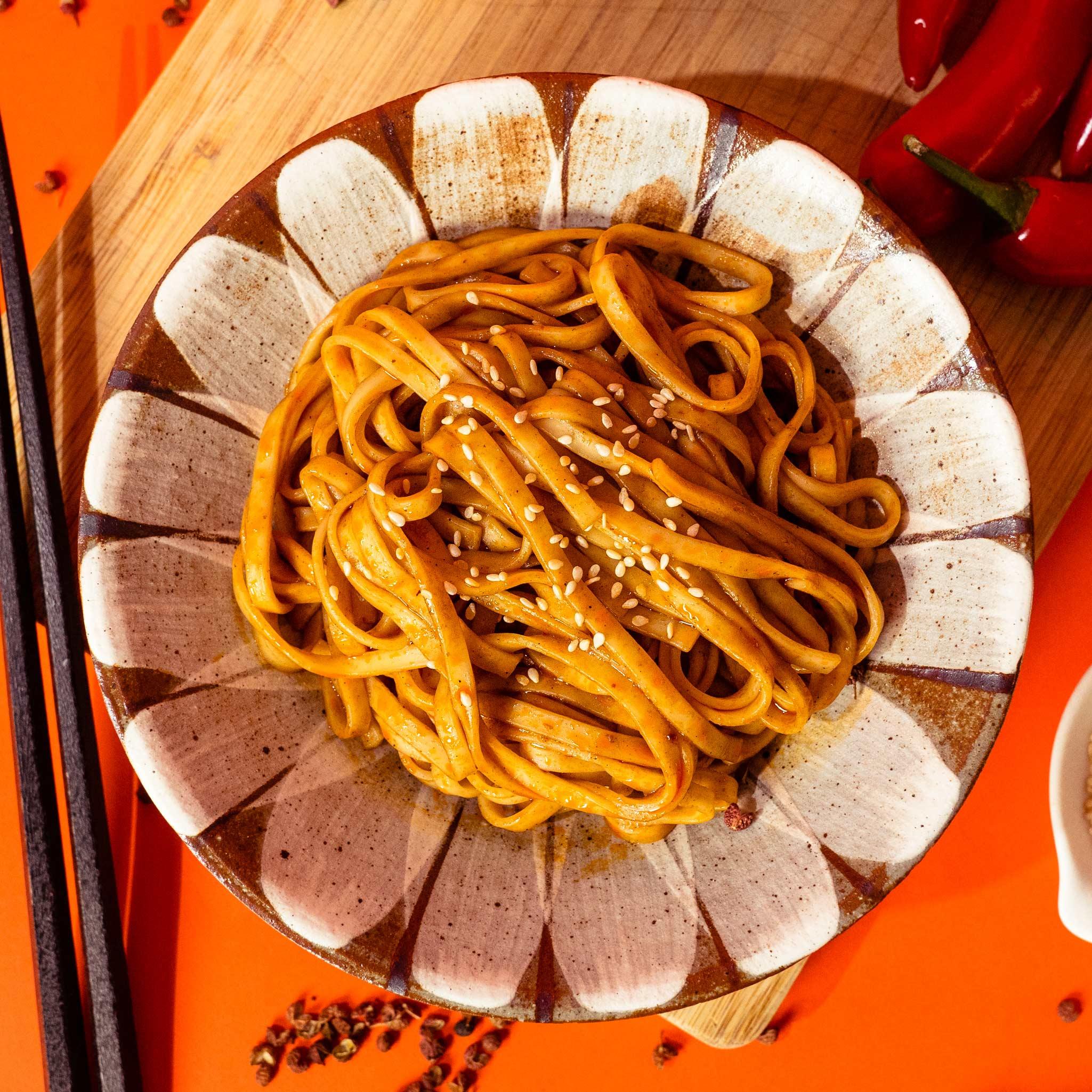 Tingly Numbing Chili Oil Oat Noodles | NOMMii